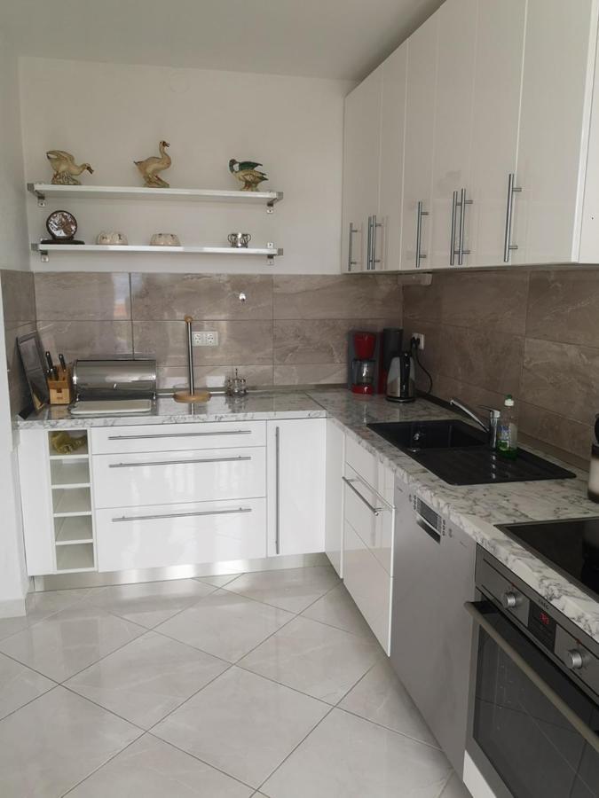 Apartments Galic Омиш Экстерьер фото