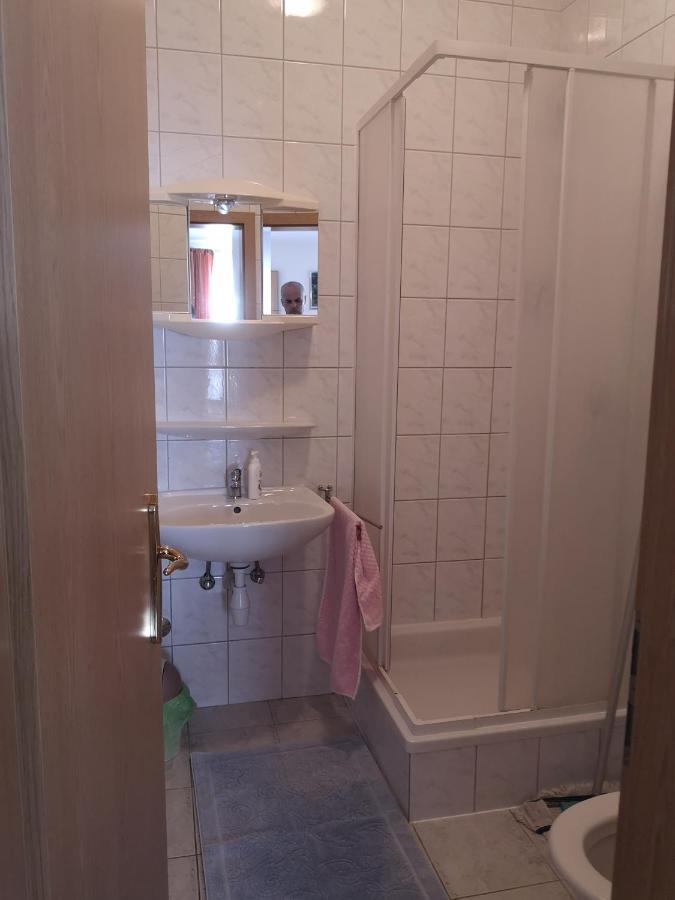Apartments Galic Омиш Экстерьер фото