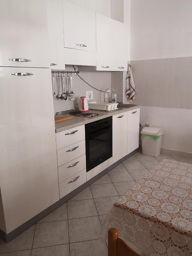 Apartments Galic Омиш Экстерьер фото