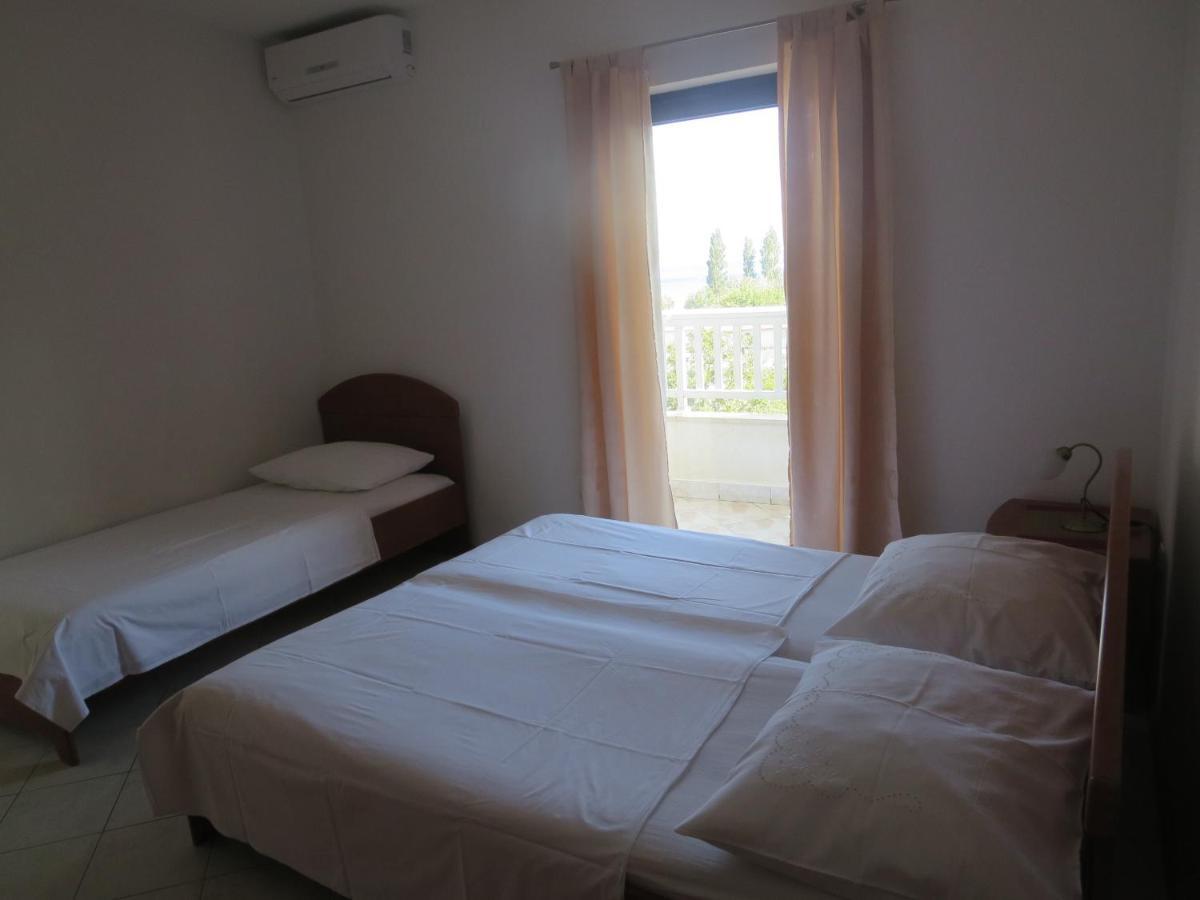 Apartments Galic Омиш Экстерьер фото