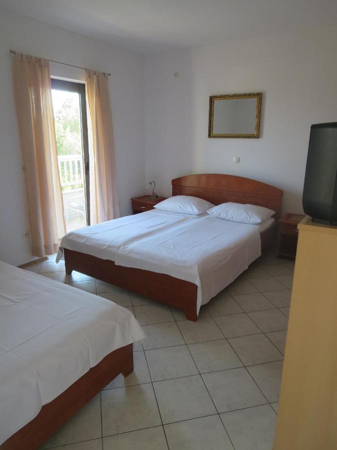 Apartments Galic Омиш Экстерьер фото